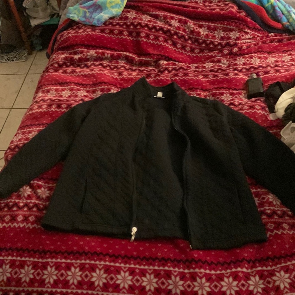 Petite M